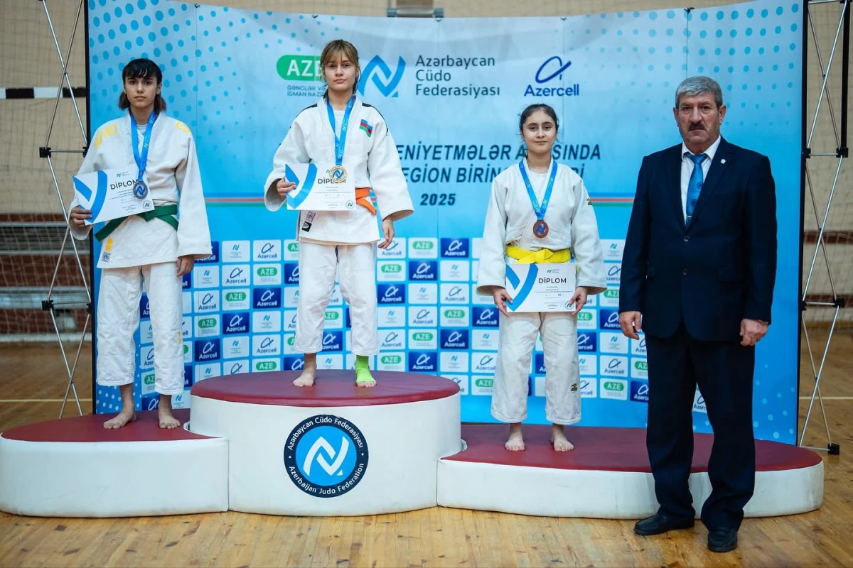 Yeniyetmə cüdoçular arasında region birinciliyinin qalibləri müəyyənləşib - FOTO