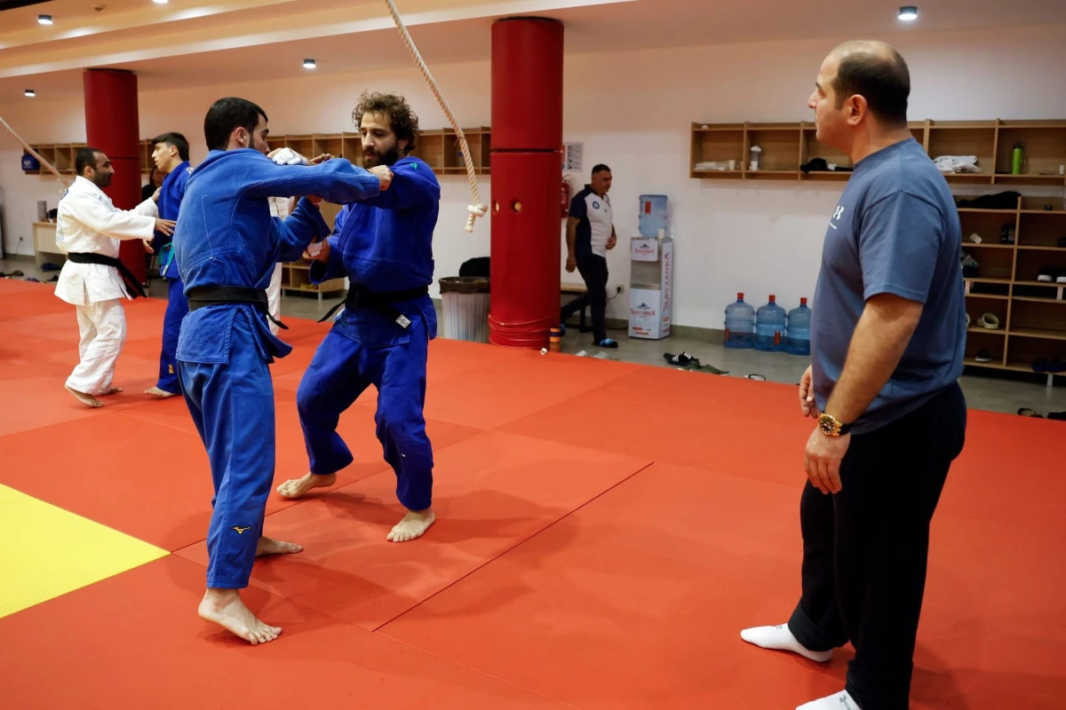 Bakıda paracüdoçuların olimpiyaçılarla birlikdə məşqlərinə start verilib - FOTO