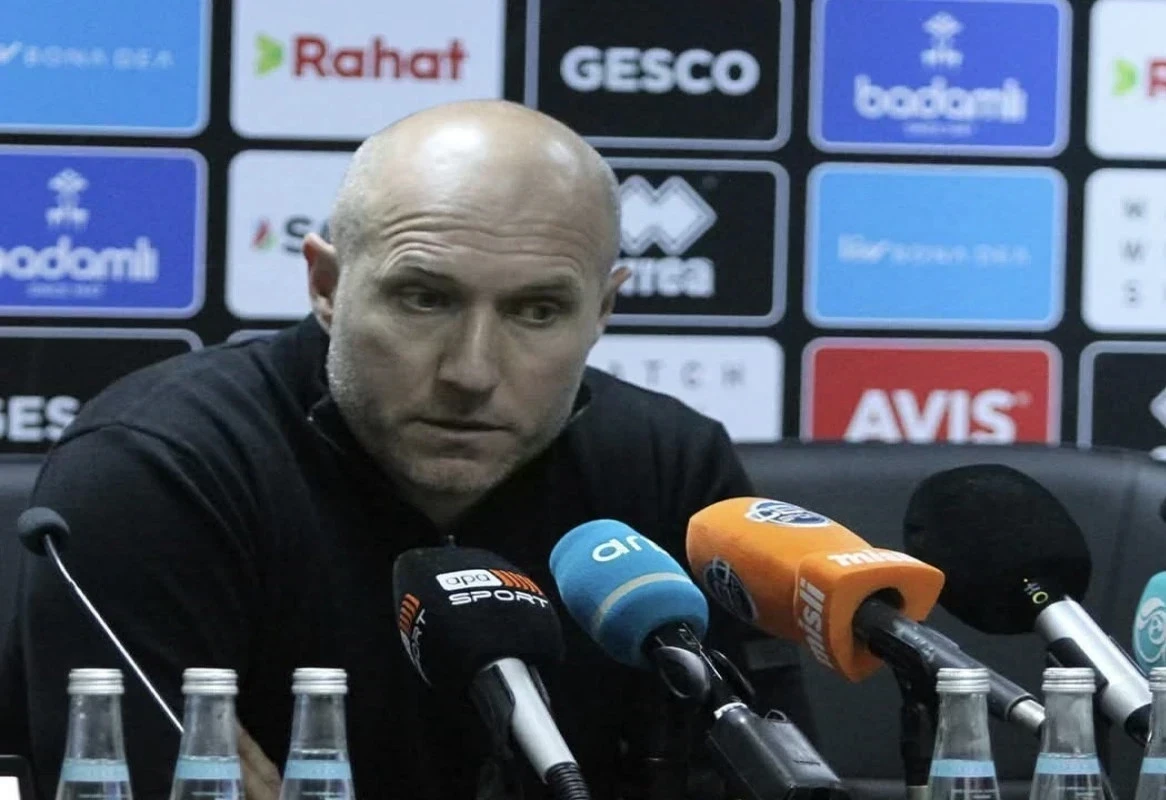 Samir Abasov: "Neftçi" Vensan Abubakarın arxasınca qaçmayıb"