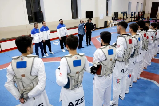 Kadi Borges parataekvondoçuların məşqində iştirak edib