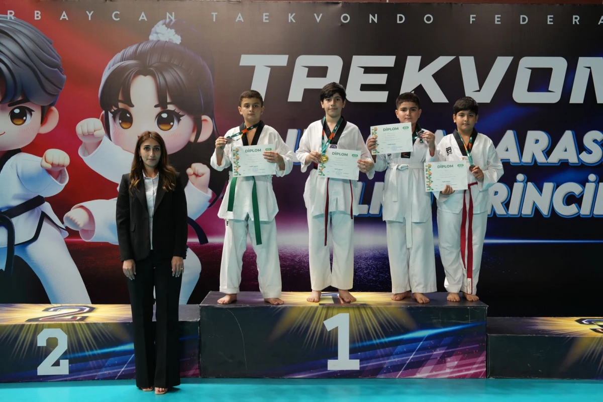Taekvondo üzrə ölkə birinciliyinin qalibləri bəlli olub - FOTO 