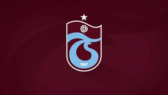 Ernest Muçi rəsmən “Trabzonspor”da