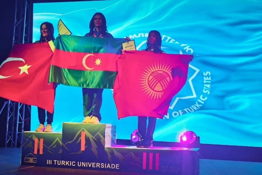Azərbaycan şahmatçıları Türkdilli ölkələrin III Universiadasında medal qazanıblar