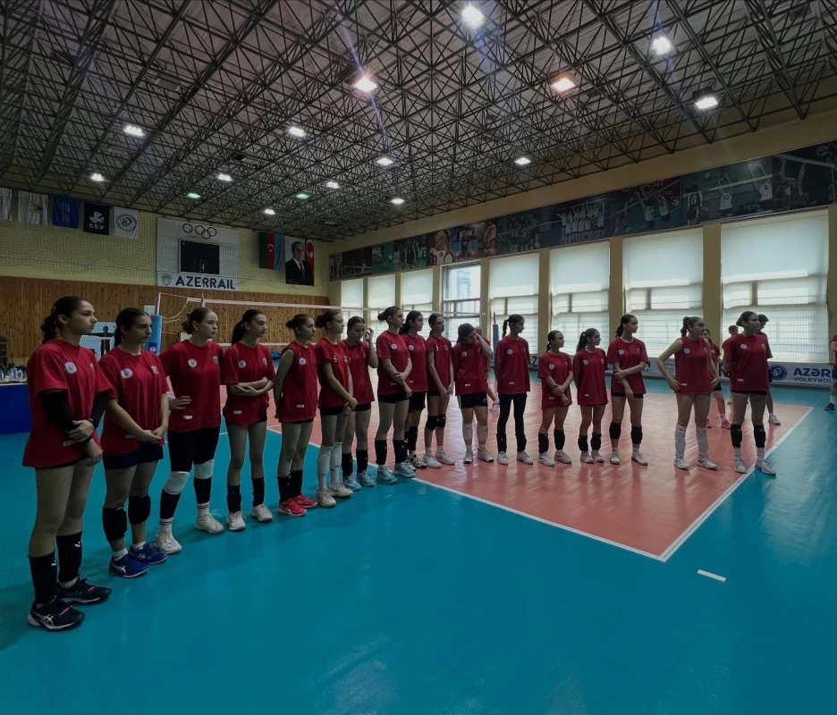 Voleybolçularımızla görüş keçirilib - FOTO 