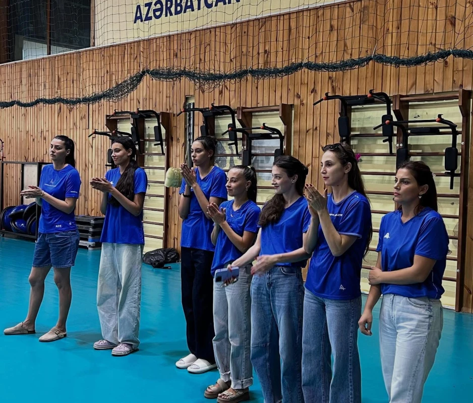 Voleybolçularımızla görüş keçirilib - FOTO 