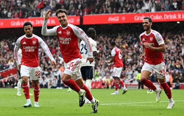 “Arsenal” 3 xalı 3 qolla qazandı