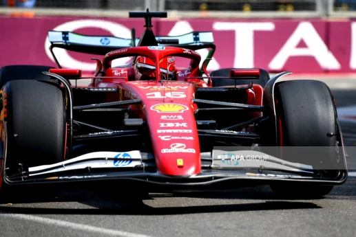 “Formula 1”: Leklerin bolidi səddə çırpılıb