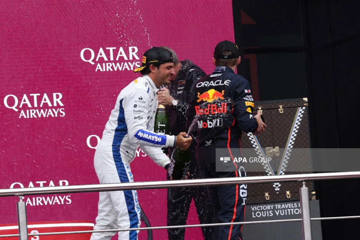 “Formula 1”in qalibi mükafatlandırılıb - FOTO 