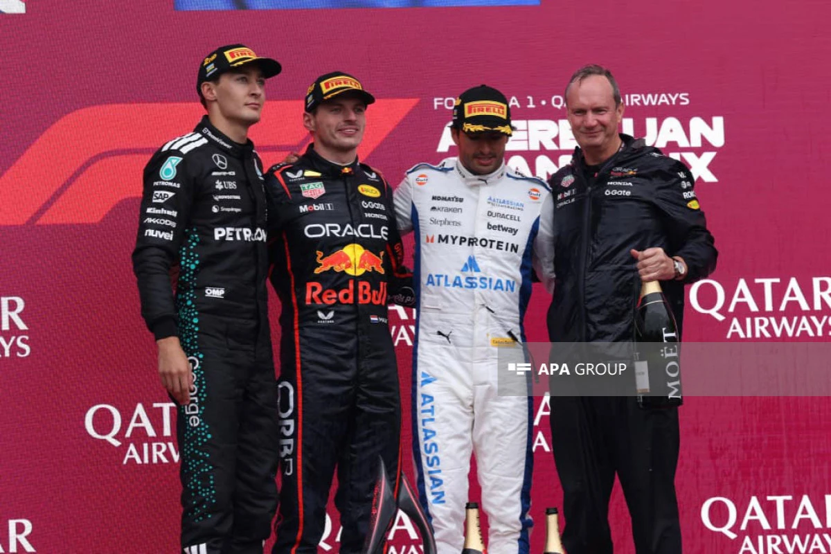 “Formula 1”in qalibi mükafatlandırılıb - FOTO