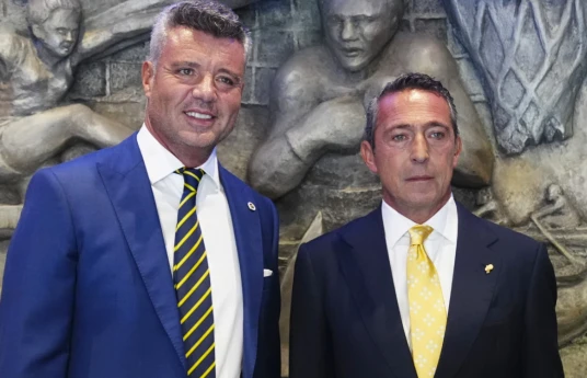 “Fənər”də Sadettin Saran və Ali Koç arasında təhvil-təslim mərasimi keçirilib