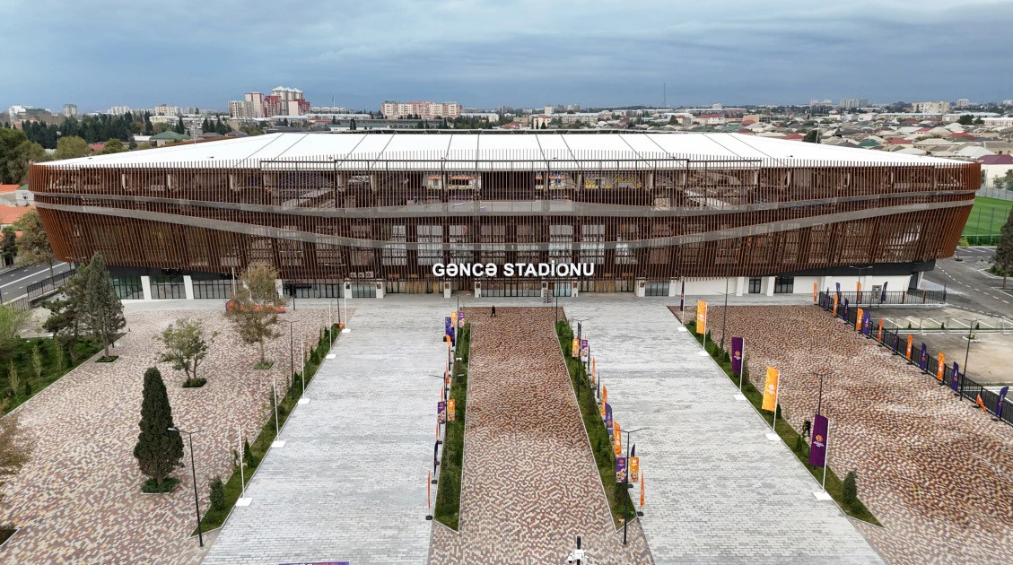 Prezident İlham Əliyev Gəncə şəhər stadionunun açılışında iştirak edib - FOTO 