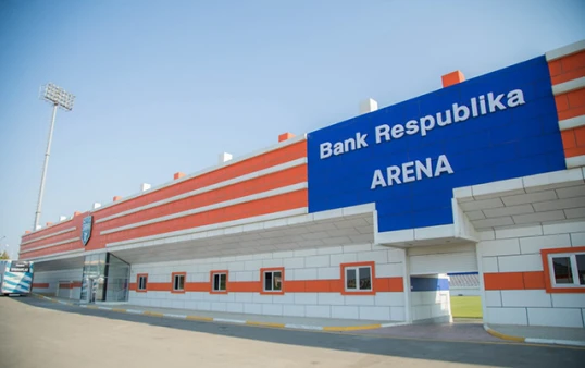 “Sabah”ın stadionunda işıqlar söndü, oyun dayandırıldı