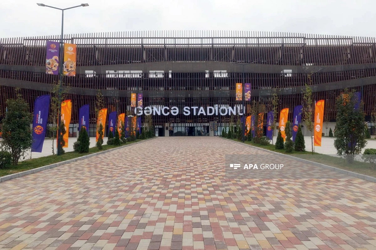 Gəncədə yeni istifadəyə verilən şəhər stadionuna media-tur keçirilib
 - FOTO 