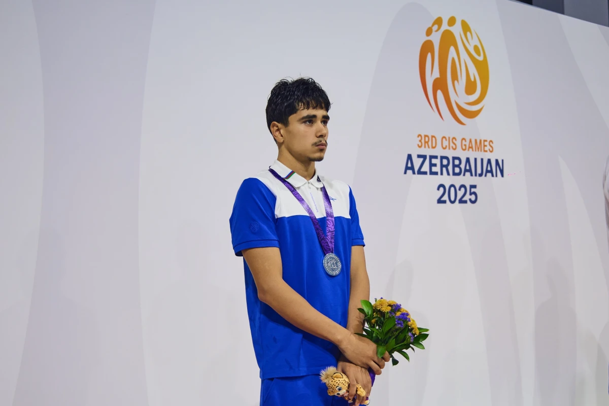 Azərbaycan üzgüçüləri III MDB Oyunlarında üç medal qazanıb - FOTO 