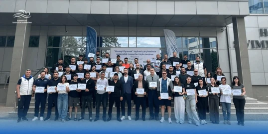 "Üzməyi Öyrənək" layihəsi üzrə məşqçi seminarı yekunlaşıb