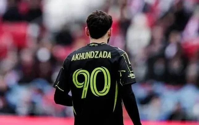 Millimizin üzvü oynamadı, komandası xal itirdi