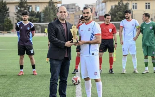 "Ayın qolu"nun qalibi mükafatlandırıldı