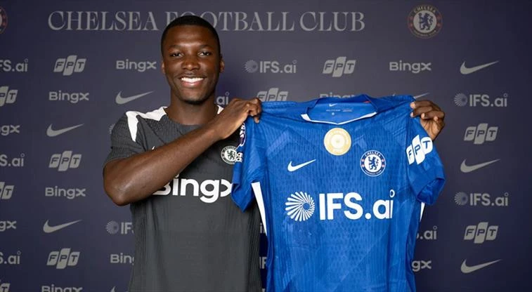 “Çelsi” ekvadorlu ilə razılaşdı - RƏSMİ 