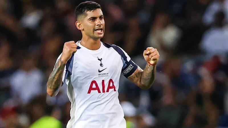 "Atletiko" "Tottenhem"in kapitanına "göz tikib" 