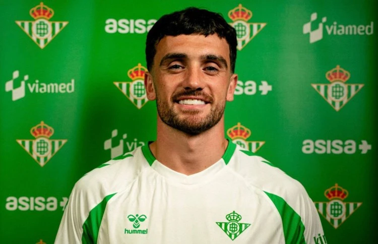 “Betis”dən yeni transfer