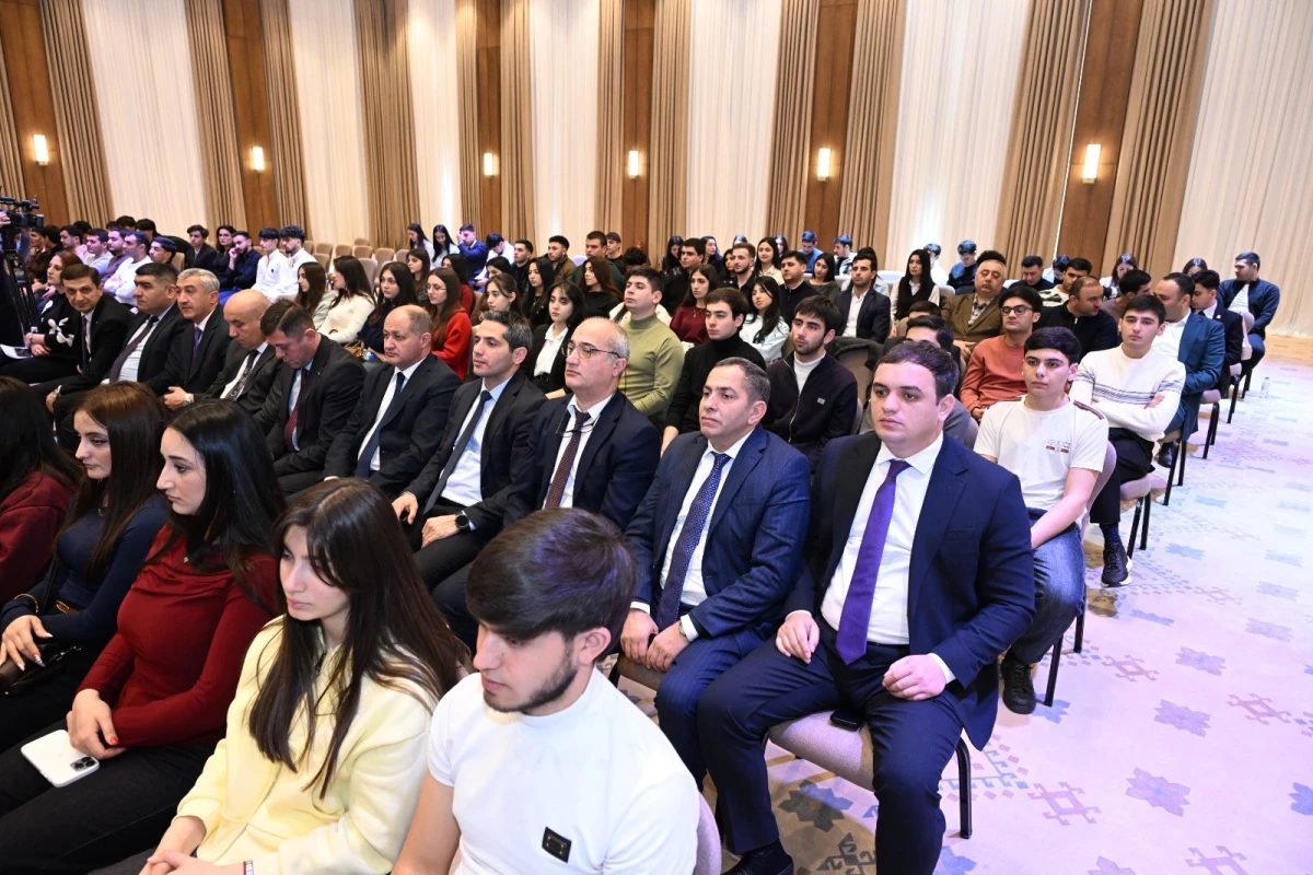 Azərbaycan Gənclərinin XI Forumunun ikinci günü Xankəndidə davam edib - FOTO 