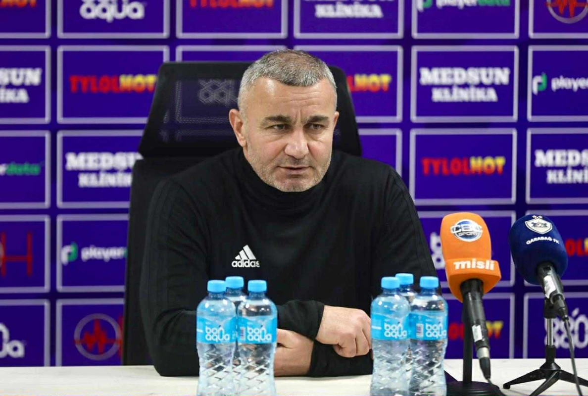 Qurban Qurbanov: Futbolçu deyir ki, mənə yaxşı təklif var. Gedim, yoxsa qalım? 