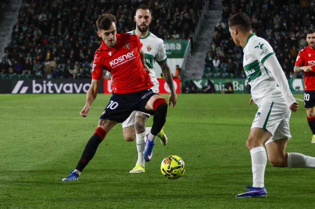 Elçedə qol səsi çıxmadı