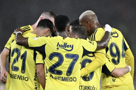 “Fənər” Trabzon səfərindən 3 xalla qayıdır