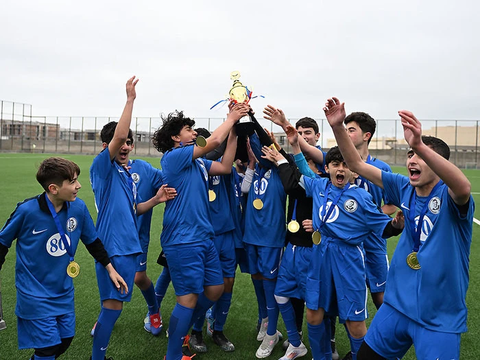 Anatoli Banişevskinin anadan olmasının 80 illik yubileyi münasibətilə xatirə turniri keçirilib