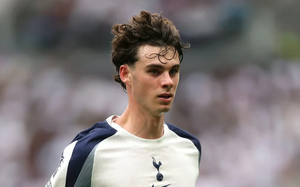 “Tottenhem”in futbolçusu Almaniya yolunda