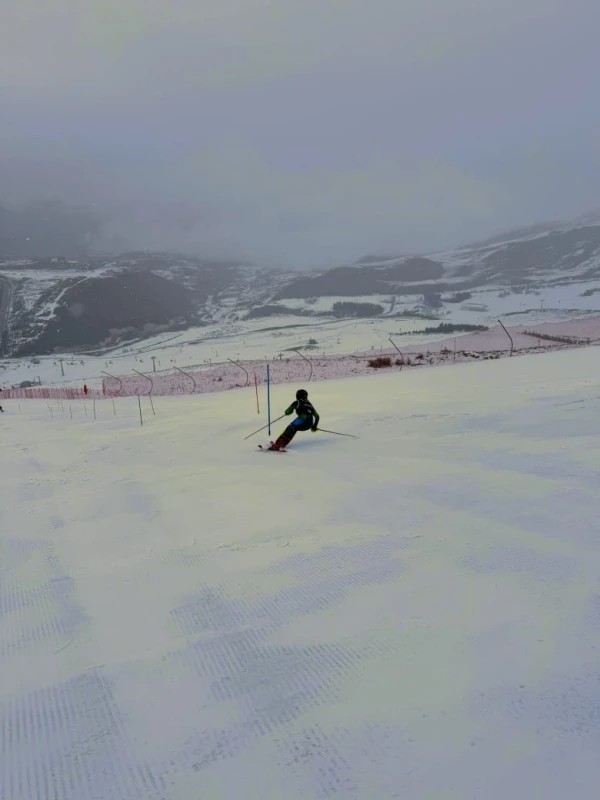 “Azerbaijan Open” beynəlxalq dağ xizəyi turnirinə yekun vurulub - FOTO 