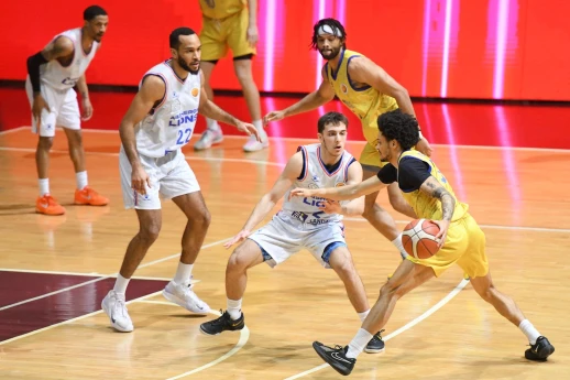 ABL: XII tura yekun vurulub