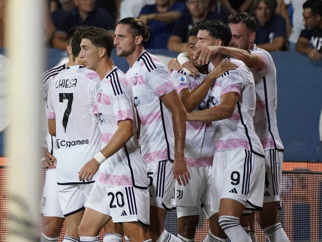 “Yuventus”dan tarixi qələbə: Turin klubu Seriya A-da 8 ildən sonra 5 qol vurdu 