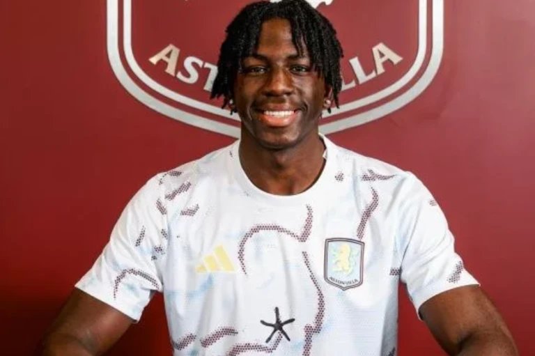 17 yaşlı hücumçu Premyer Liqa klubunda