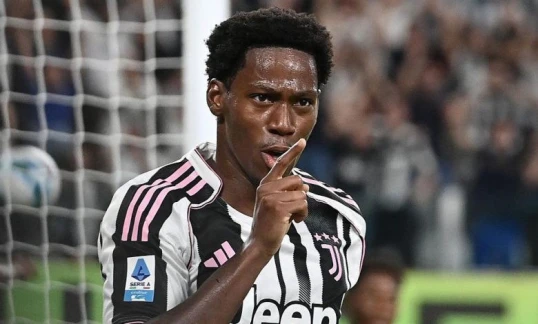 “Tottenhem” kanadalı hücumçu ilə maraqlanır