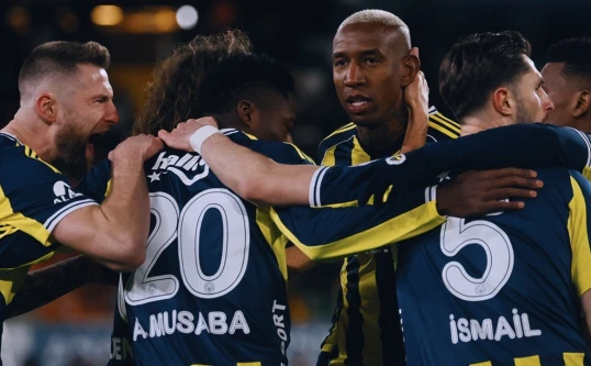 Super Liqa: “Fənərbaxça” 3 xalı 3 qolla qazandı