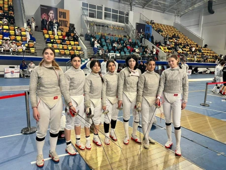 Qılıncoynadanlarımız Türkiyədə iki bürünc medal qazanıblar