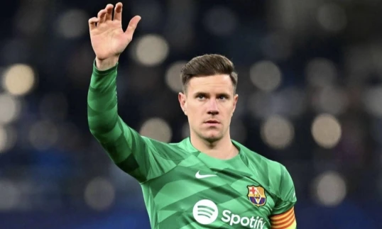 “Barselona”nın qolkiperi La Liqada klubunu dəyişəcək