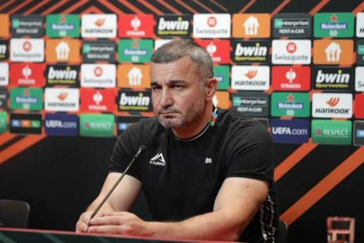 "Az qələbə qazanaq, öz oyunumuzla qazanaq" - Qurban Qurbanov