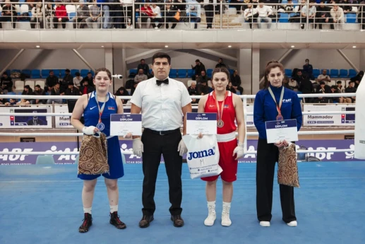 Qadın boksçular arasında Azərbaycan çempionatı başa çatıb