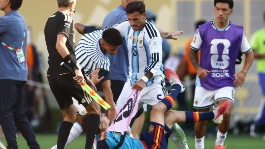 FİFA Argentina millisinin üzvləri ilə bağlı araşdırmaya başladı - VİDEO 