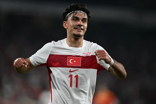 "Qalatasaray" türk ulduzu istəyir: Can Uzun üçün 40 milyon avro 