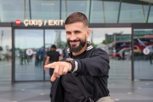 Nazim Sadıxov artıq Bakıda: “Yenidən tarix yazmağa hazıram”