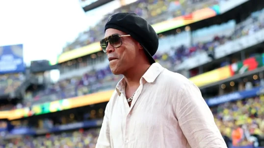46 yaşlı Ronaldinyo futbola qayıtdı: İtalyan klubu açıqladı 