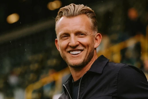 Dirk Kuyt "Fənərbaxça"ya qayıdır: Bu dəfə məşqçi kimi 