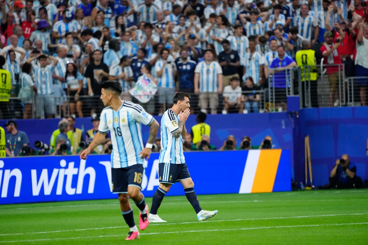 Messidən antirekord - Dünya çempionatlarında bunu edən ilk futbolçu oldu 