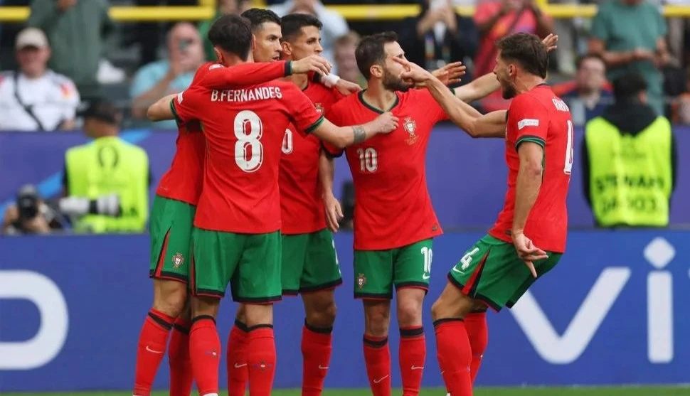 DÇ-2026: Kolumbiya - Portuqaliya: Heyətlər - Ronaldo ilk 11-də 
