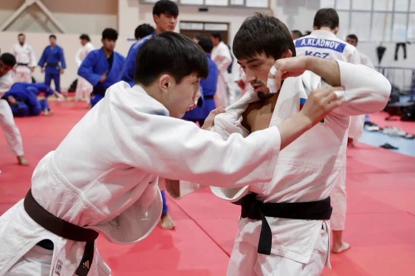 Cüdoçularımız Daşkənddə beynəlxalq təlim-məşq toplanışına qatılıblar - FOTO 