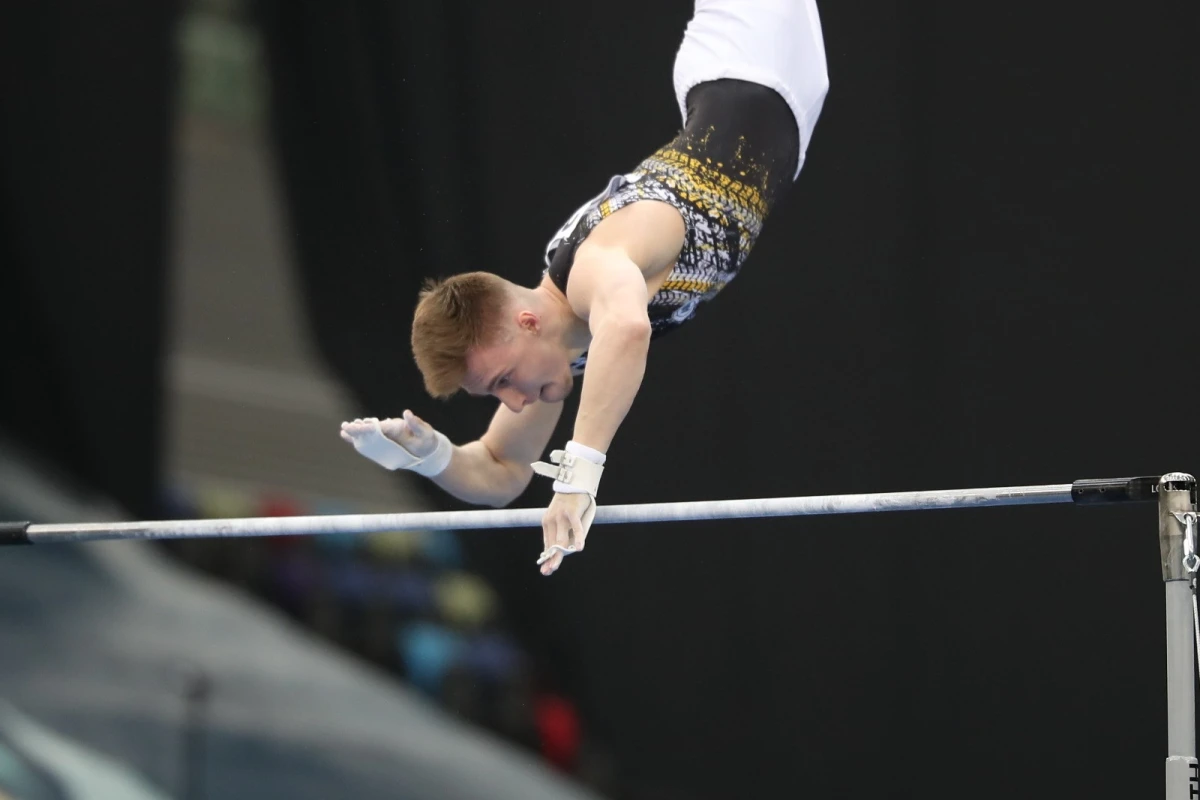 Daha bir gimnastımız Dünya Kubokunun finalında - FOTO 