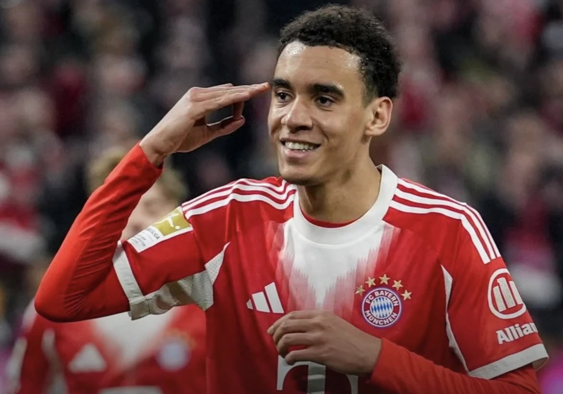 Bundesliqa: “Bavariya”dan darmadağın